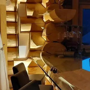 https://chalet-anzac.hotels-rhonealpes.com