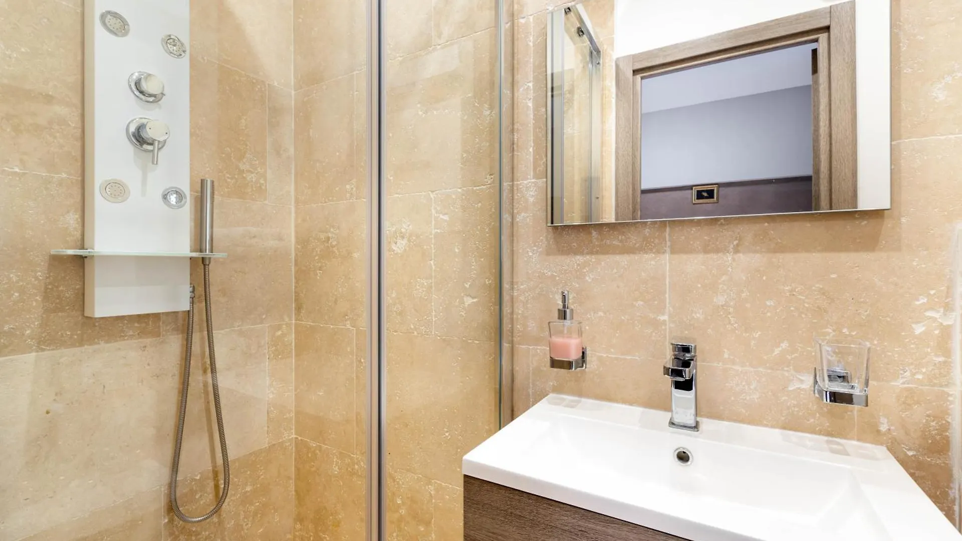 Agence Des Residences - Plein Centre De Cannes Apartment