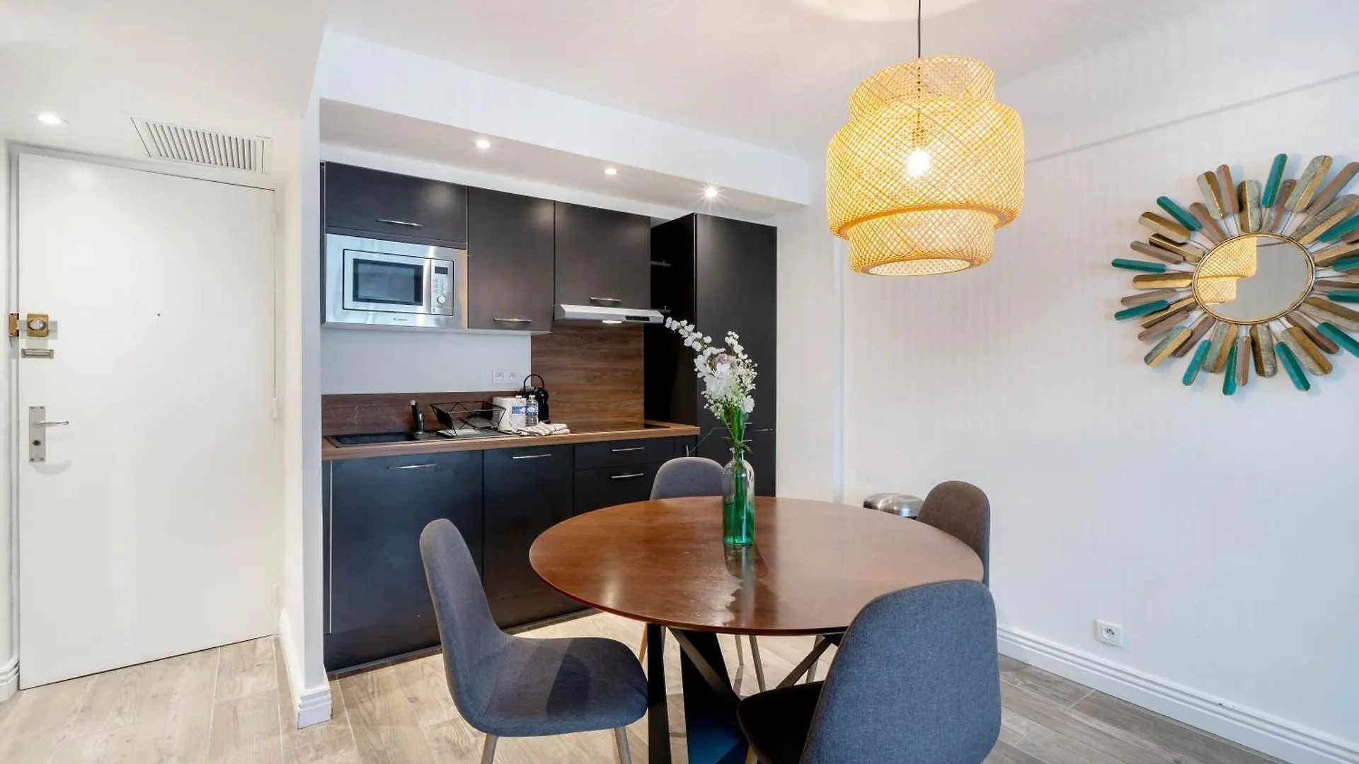 Agence Des Residences - Plein Centre De Cannes